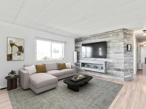 6220 17th Ave SE #364, Calgary, AB T2A 7H4