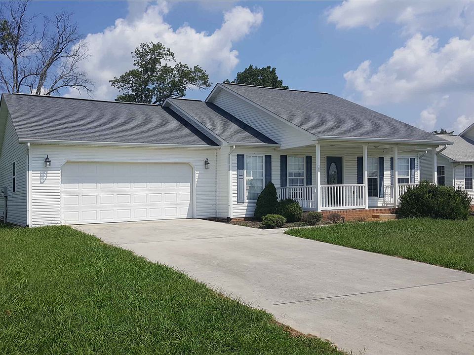 1st image of 209 Timber Ridge Cir