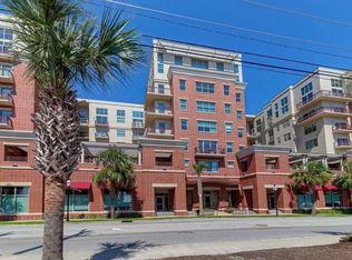 150 Bee St APT 806, Charleston, SC 29401