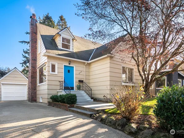 4554 36th Avenue W, Seattle, WA 98199