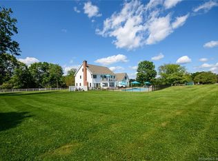 162 Sunset Hill Rd, Redding, CT 06896