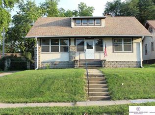 2715 Vane St, Omaha, NE 68112