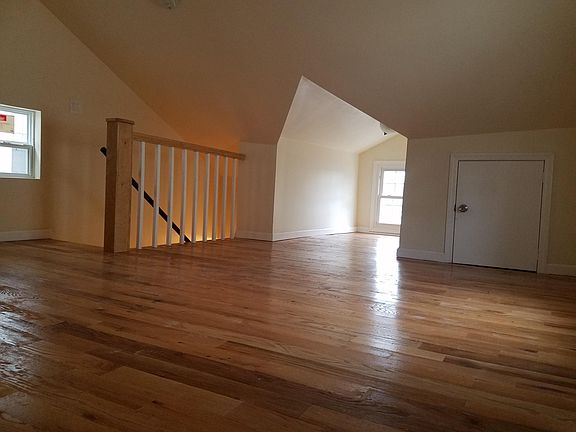 2nd image of 4466 Byron Ave