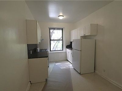 5th image of 12 Seaman Ave APT 2i
