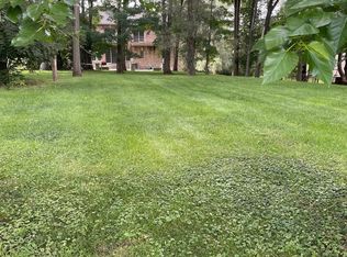 8172 Hess Ave, Willow Springs, IL 60480