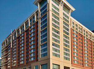 2850 S Potomac Ave, Arlington, VA 22202