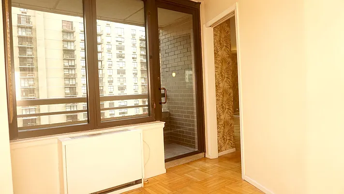 Rented by Thrasher Real Estate | media 20