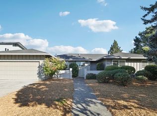 2468 Bethards Dr, Santa Rosa, CA 95405