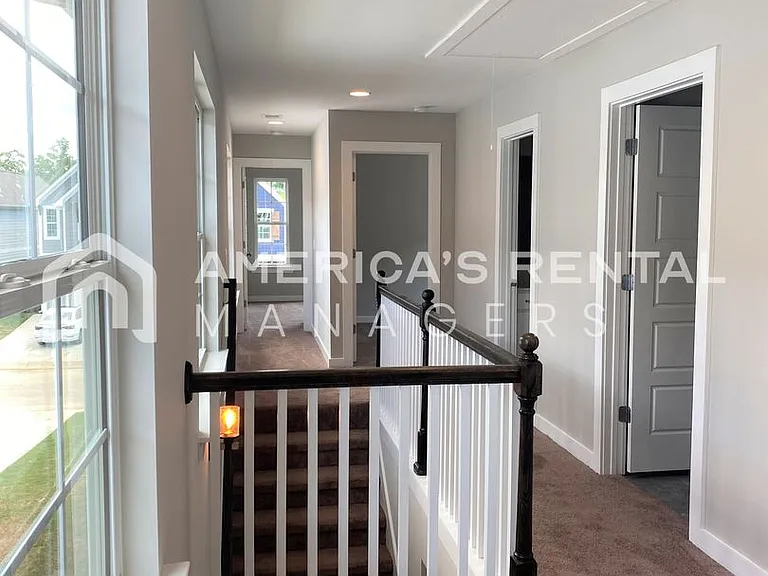 216 Creek Run Way — Photo 15