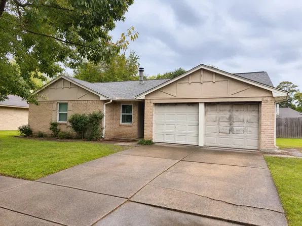 22215 Oakhill Gate Dr, Spring, TX 77373