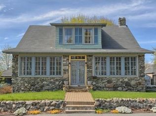 27 Eastbrook Pl, Methuen, MA 01844