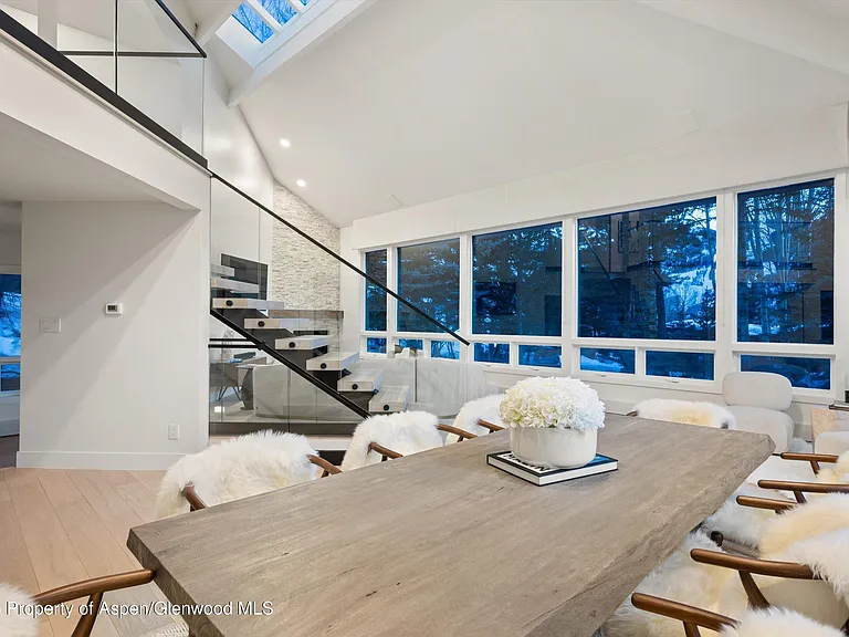75 Bennett Ct — Photo 18