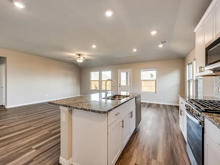 2124 Sun Star Dr — Photo 19