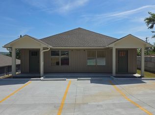 709 E 12th St #A, Russellville, AR 72801