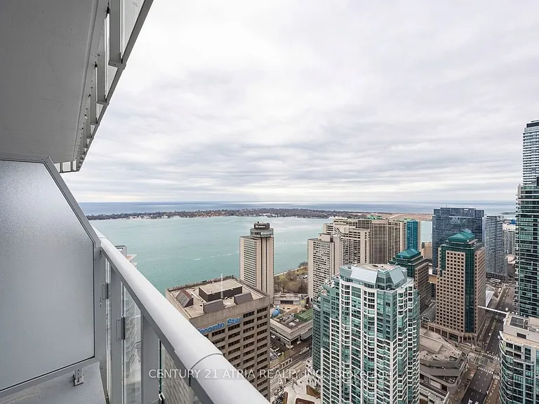 28 Freeland St #4703 — Photo 9