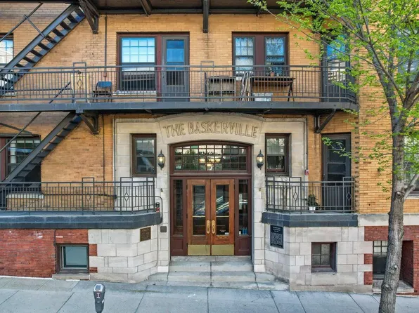 121 South Hamilton St #201, Madison, WI 53703