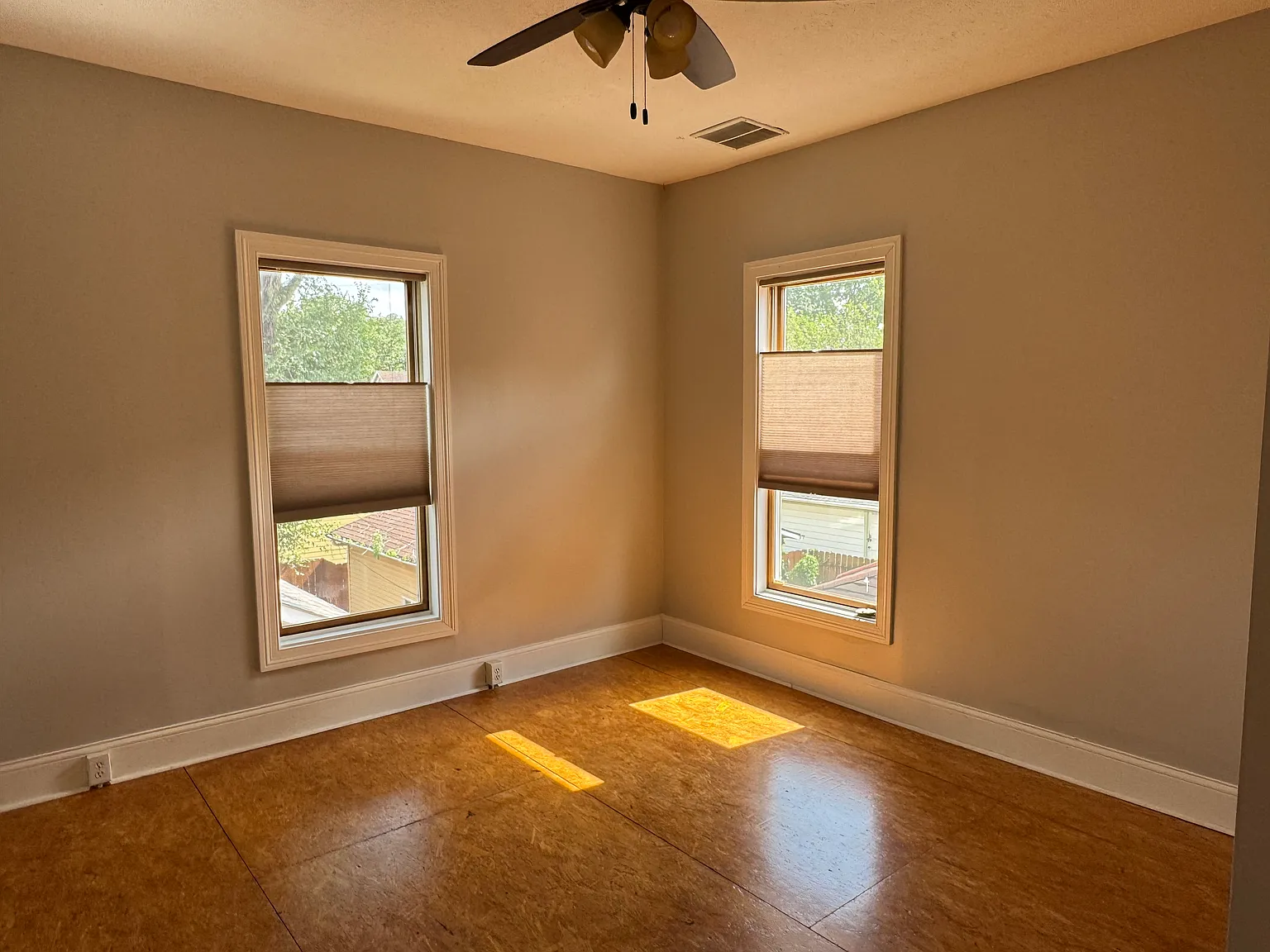 2 bed, 1.5 bath, 1250 sqft, $1,175 — Photo 4