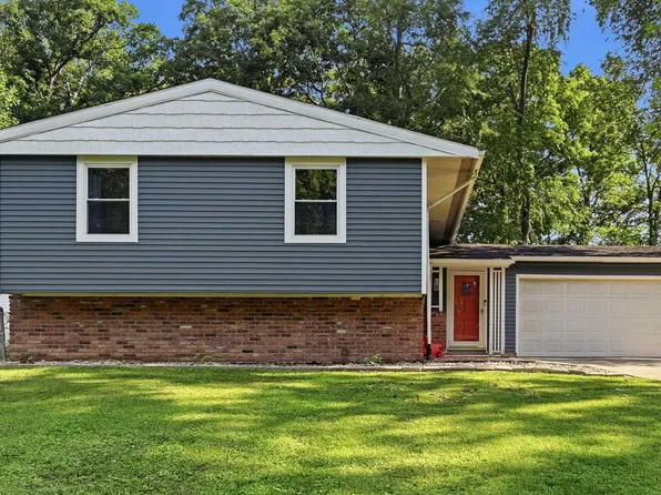 8400 W Lone Beech Dr, Muncie, IN 47304