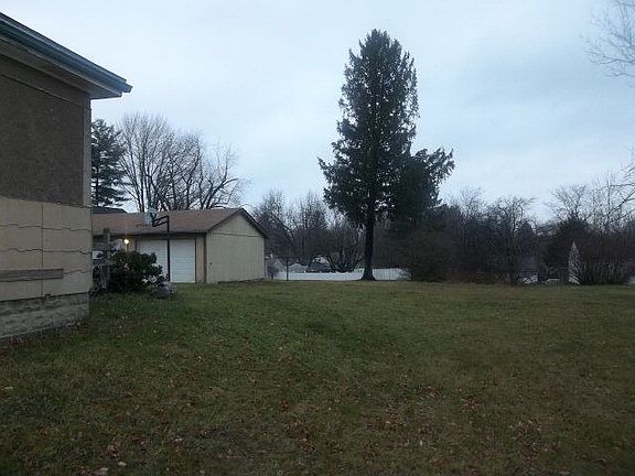 5th image of 1714 Park Ave W