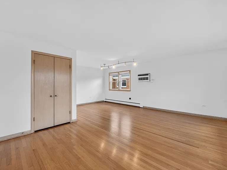 8312 W Summerdale Ave #2 — Photo 2