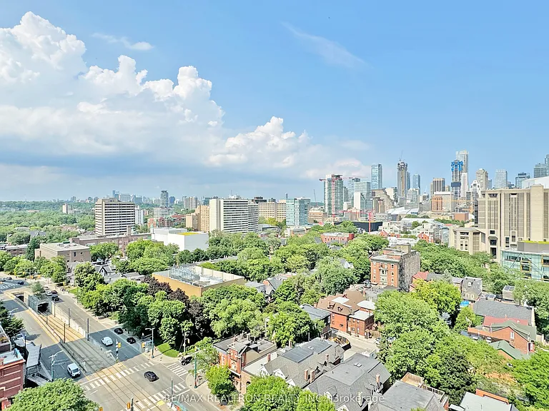 666 Spadina Ave #1810 — Photo 13