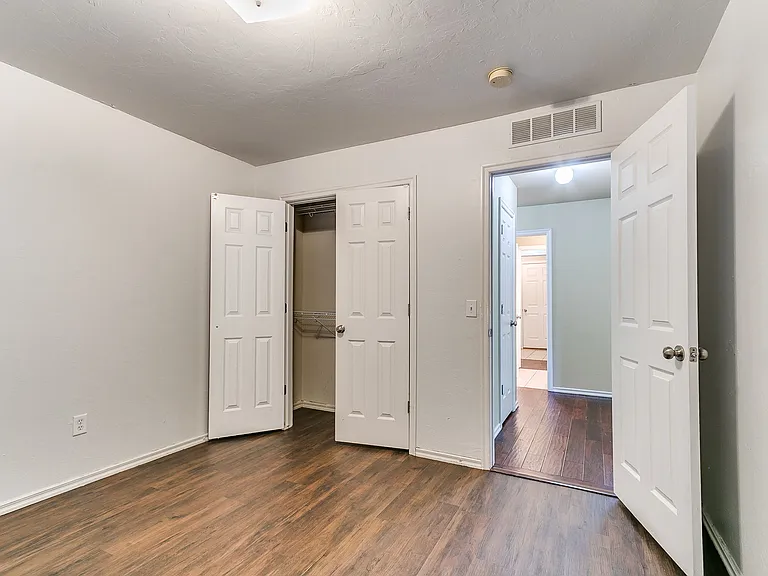 18100 Calle Way — Photo 28