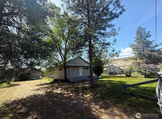 111 Valley St, Okanogan, WA 98840