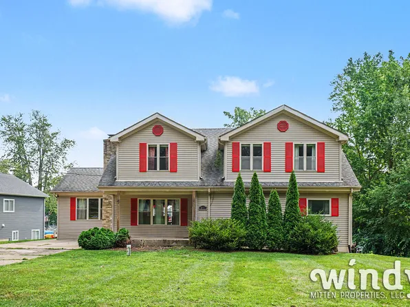 4971 Shoreview Dr, Coloma, MI 49038