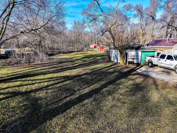14587 E State Route 114, Momence, IL 60954