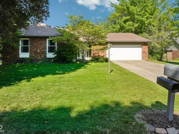 8823 Rocky Ridge Rd, Indianapolis, IN 46217