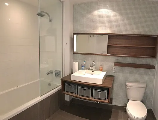 Rented by Zjama Realty Corp | media 4