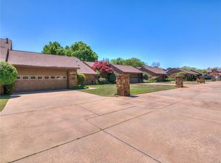 804 W Imhoff Rd, Norman, OK 73072
