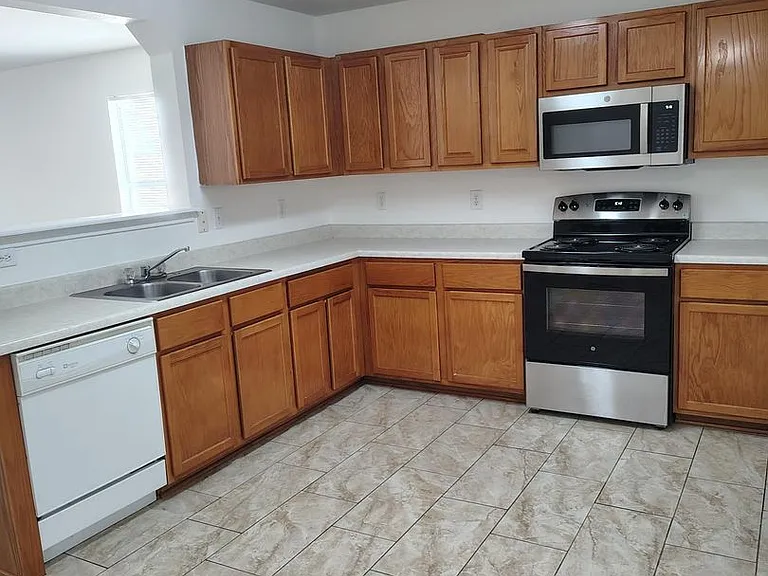 25714 Gold Yarrow — Photo 3