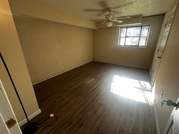 2nd image of 1161 Blair Bridge Rd