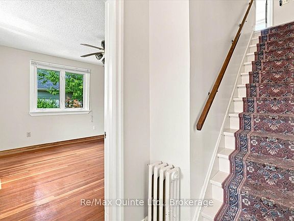 4th image of 159 Lingham St