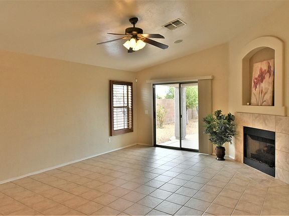 5th image of 2081 Copper Sky Dr