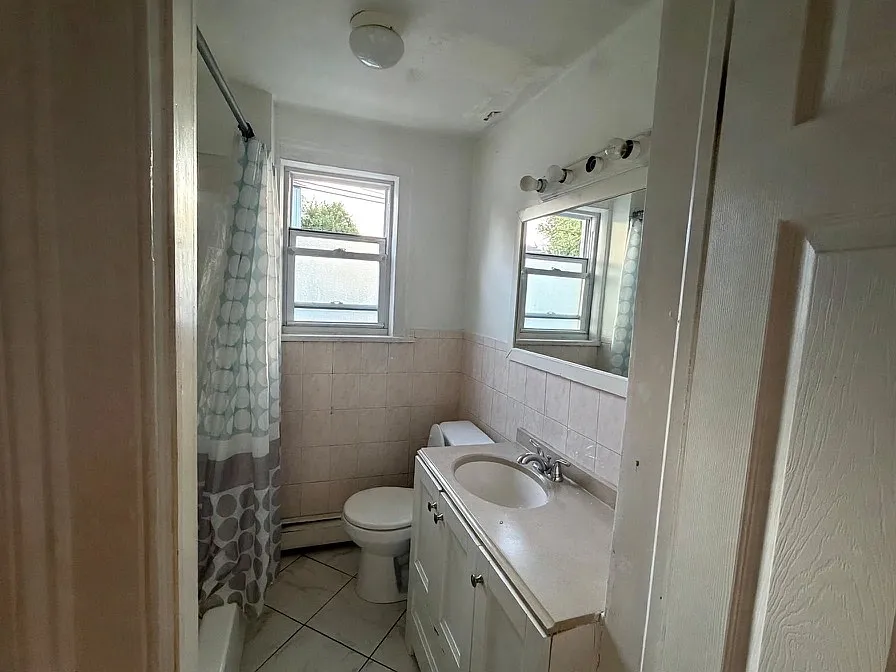 168 Orchard St
