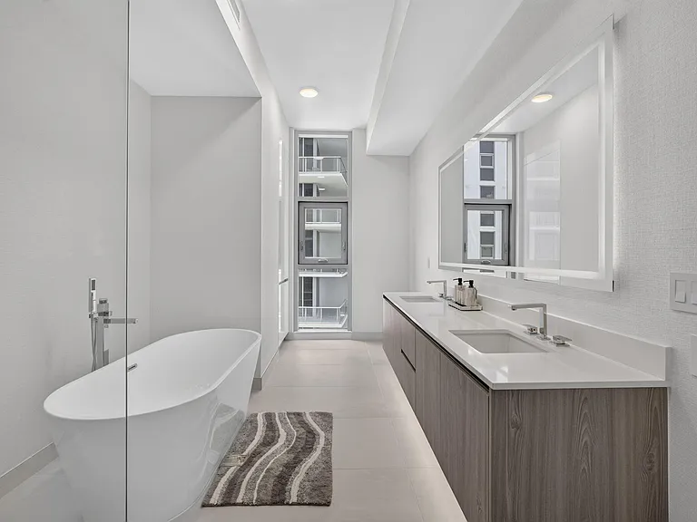 220 Lake Shore Dr #1702 — Photo 15