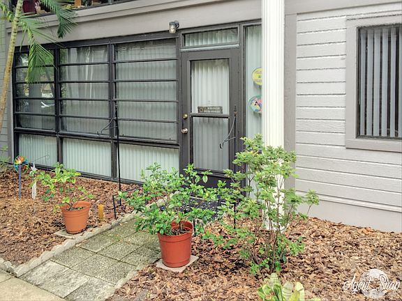2nd image of 2340 Oak Park Way #103