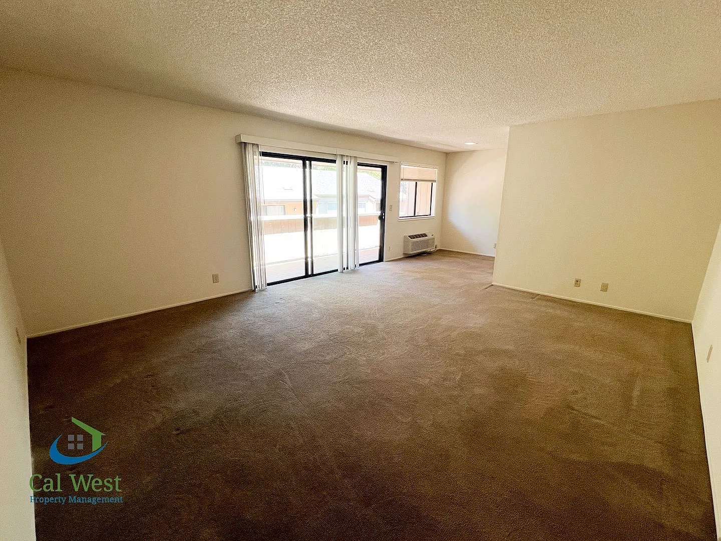 $2995 - 2 Bedroom, 2 Bath Upstairs Condo in Santa Clara! — Photo 4