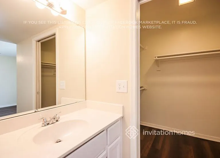 11134 N 82nd Dr — Photo 20