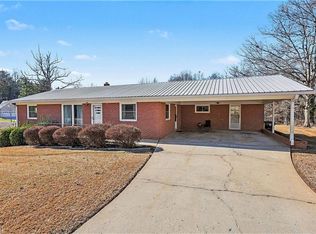 154 Melody Ln, Thomasville, NC 27360