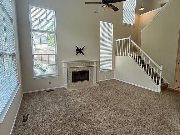 4th image of 1410 Grandview Ct