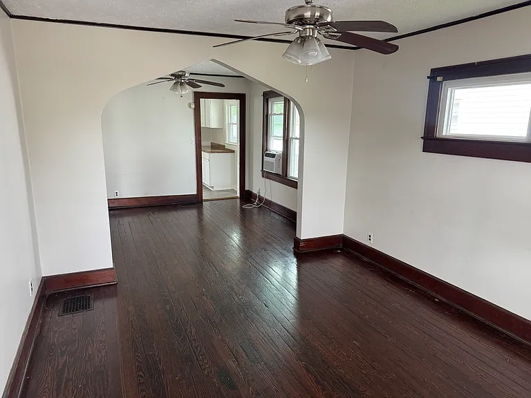 1601 S Yellow Springs St — Photo 12
