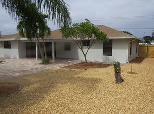 1018 SW 23rd Ave, Boynton Beach, FL 33426