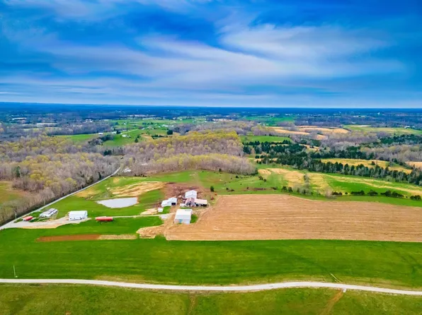 699 Robinson Hollow Rd, West Union, OH 45693