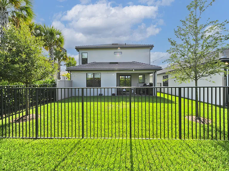 4814 Chantilly Rd — Photo 43