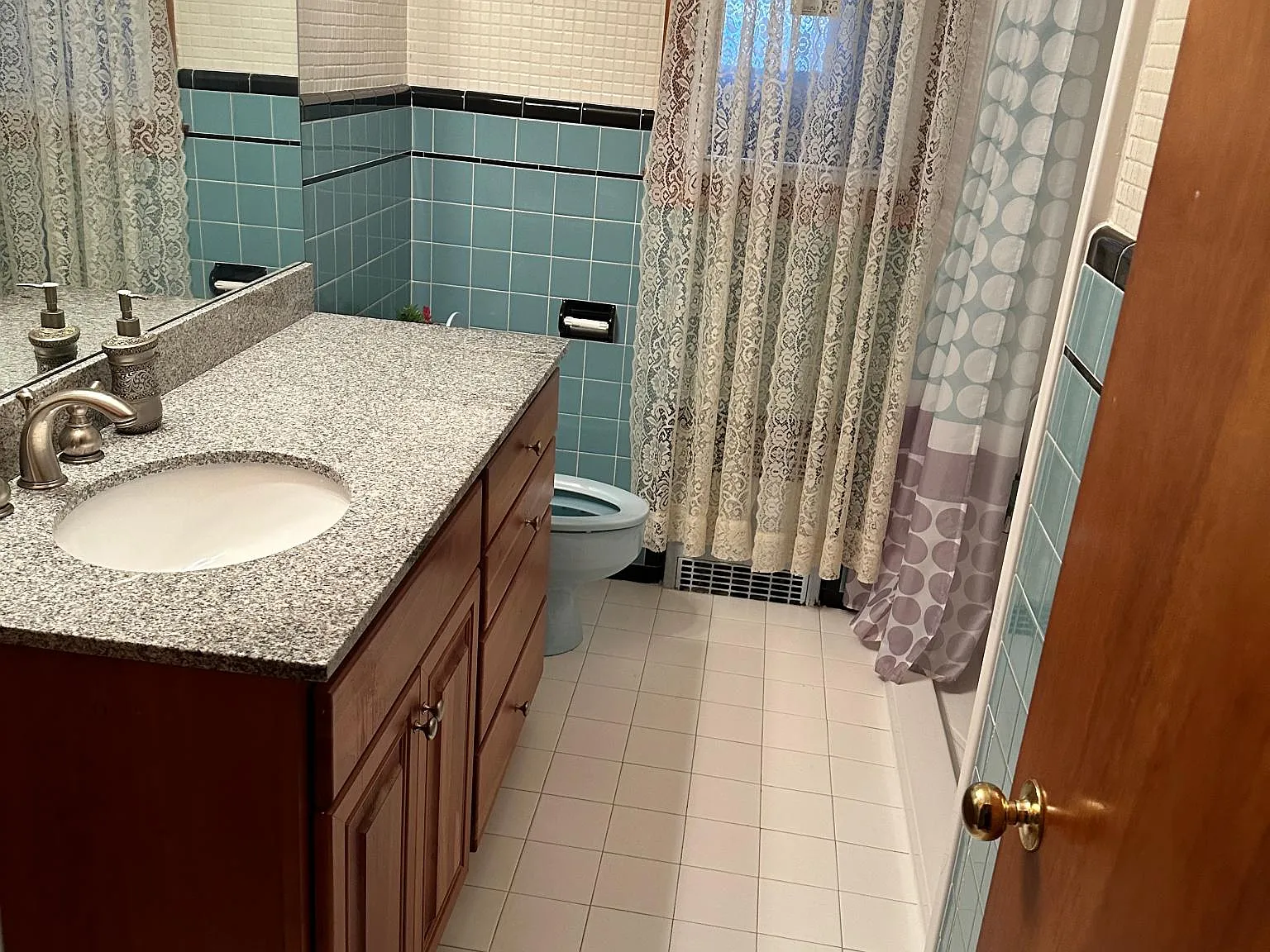 156 Beech St — Photo 3