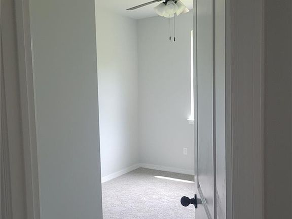 5th image of 908 Water Oaks Dr