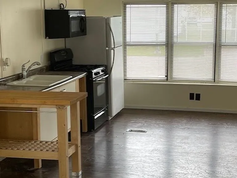 17330 Honor Hwy #10 — Photo 3